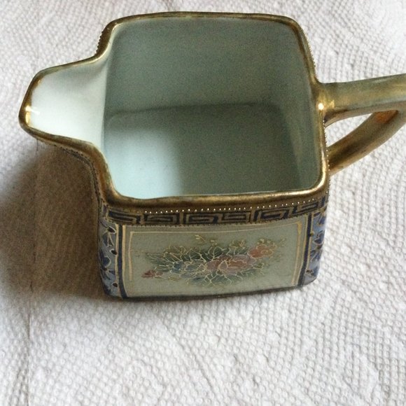 ANTIQUE HAND PAINTED SQUARE NIPPON CREAMER ROSES GOLD BLUE PINK SMALL - Picture 3 of 11